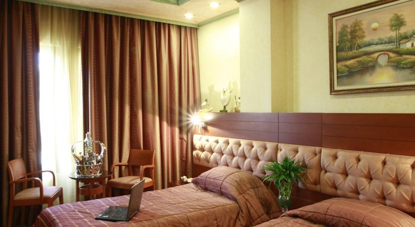 Duroy Hotel Beirut Exterior photo
