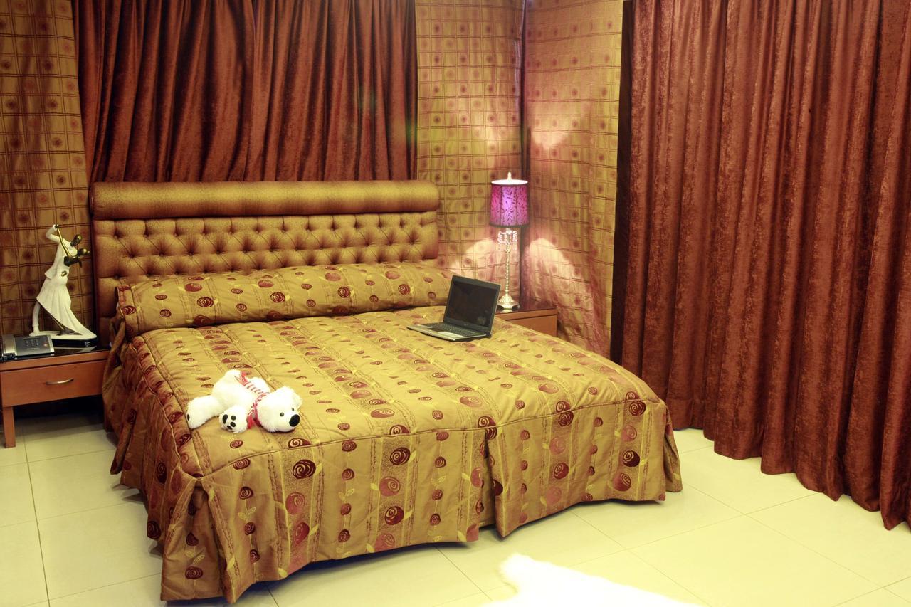 Duroy Hotel Beirut Exterior photo
