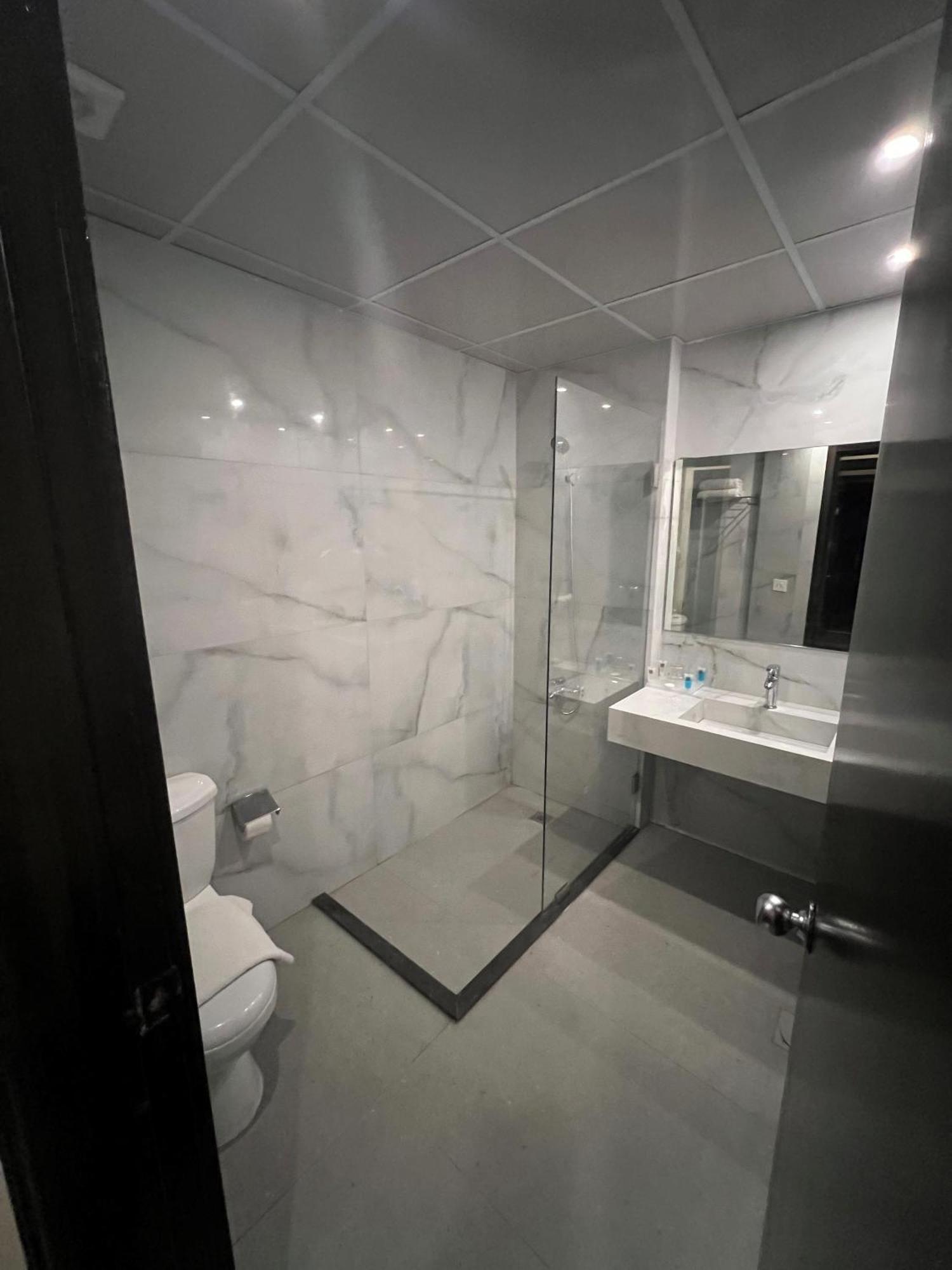 Duroy Hotel Beirut Exterior photo